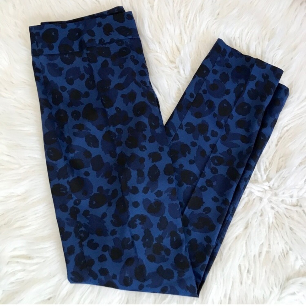 NWOT Express Blue Animal Print Ankle Dress Pants